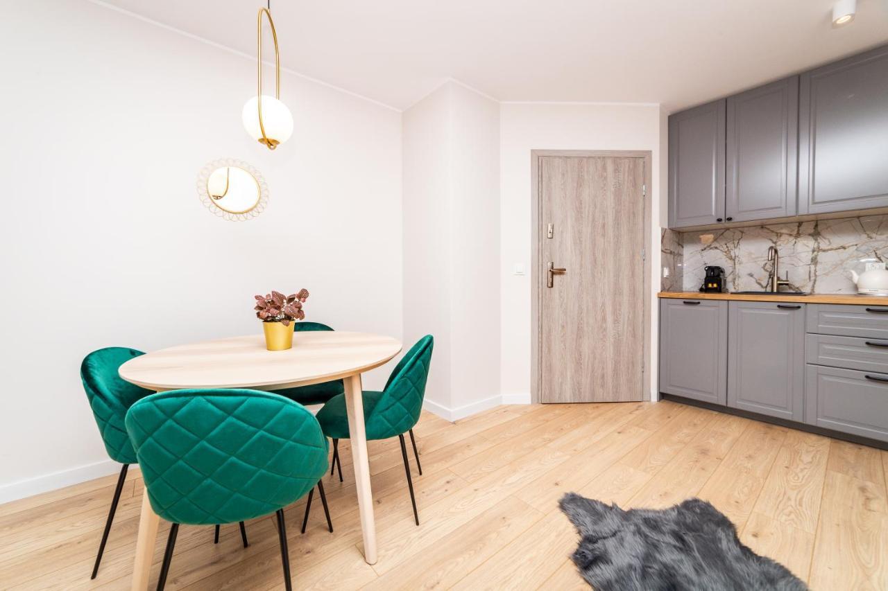 Pobookowane River View Apartments 그단스크 외부 사진