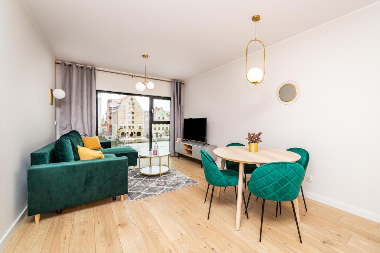 Pobookowane River View Apartments 그단스크 외부 사진