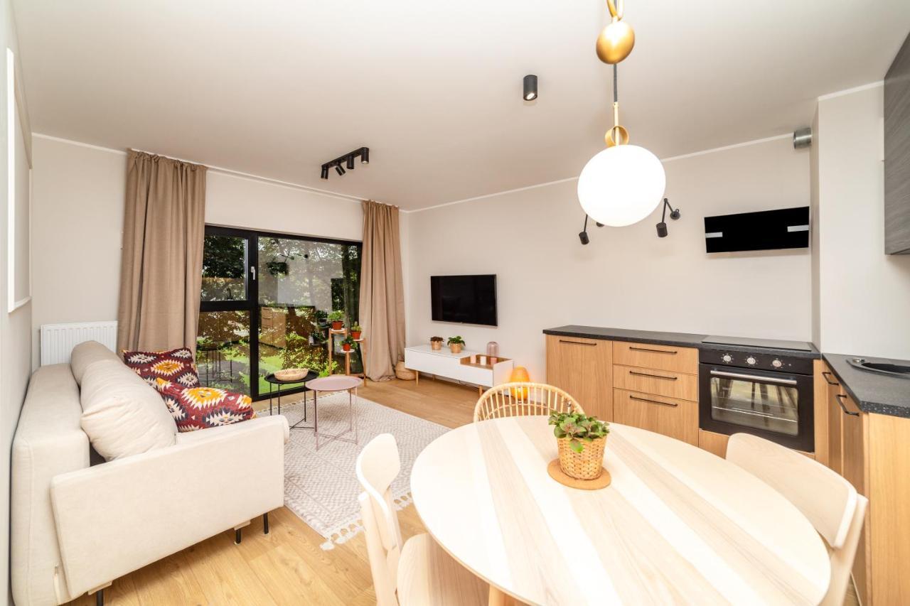 Pobookowane River View Apartments 그단스크 외부 사진