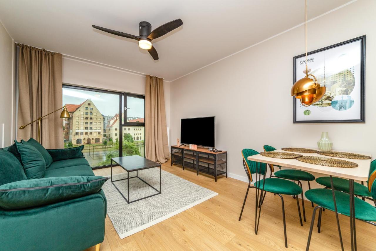 Pobookowane River View Apartments 그단스크 외부 사진