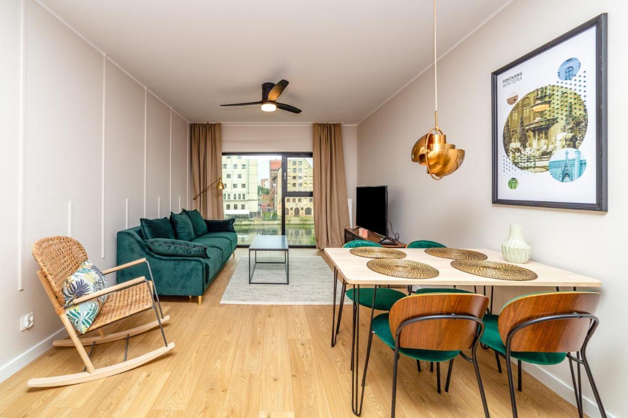 Pobookowane River View Apartments 그단스크 외부 사진