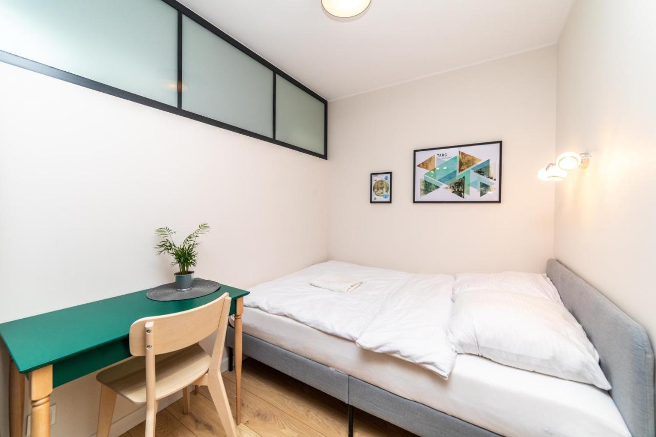 Pobookowane River View Apartments 그단스크 외부 사진