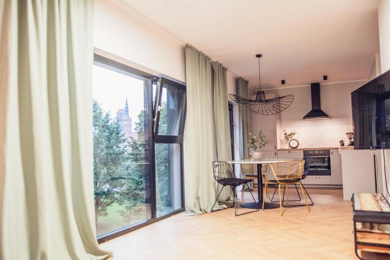 Pobookowane River View Apartments 그단스크 외부 사진