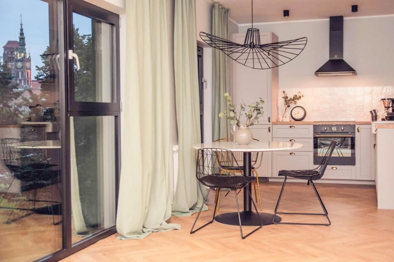 Pobookowane River View Apartments 그단스크 외부 사진